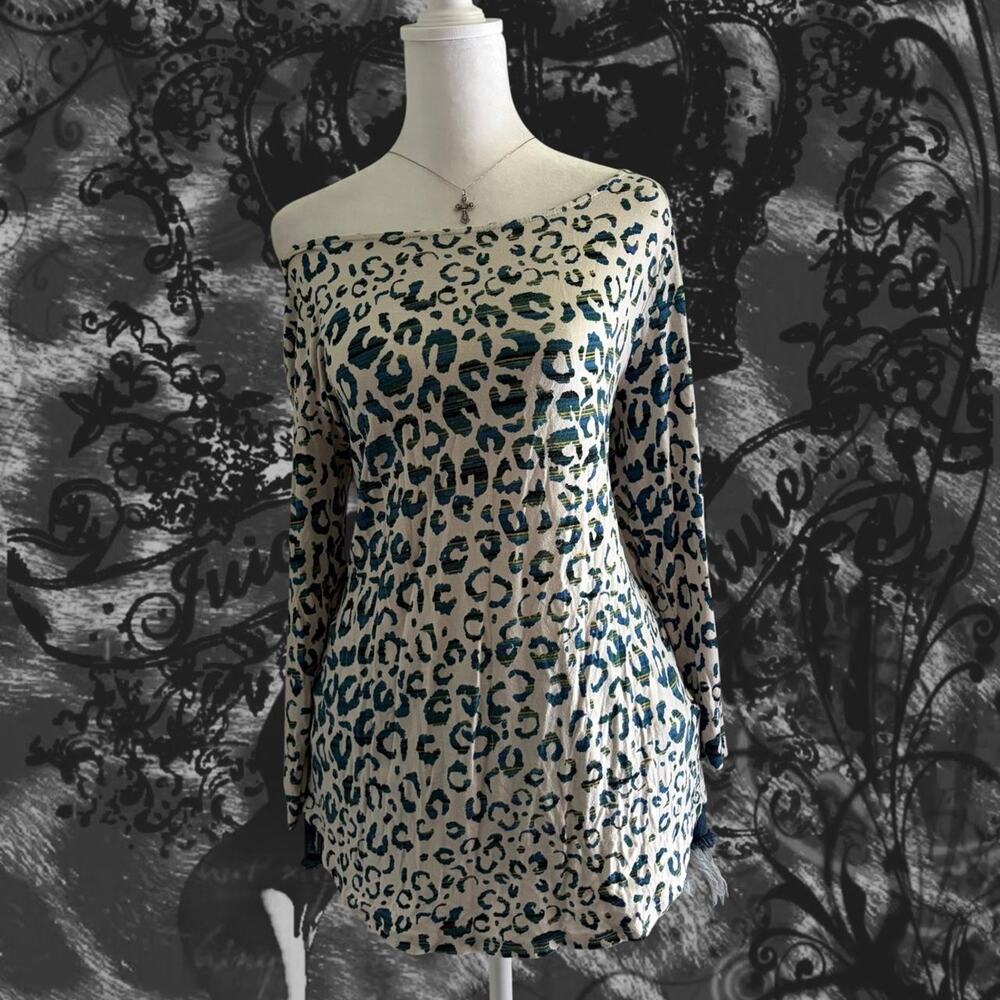 blue white abstract leopard animal print bateau neck top